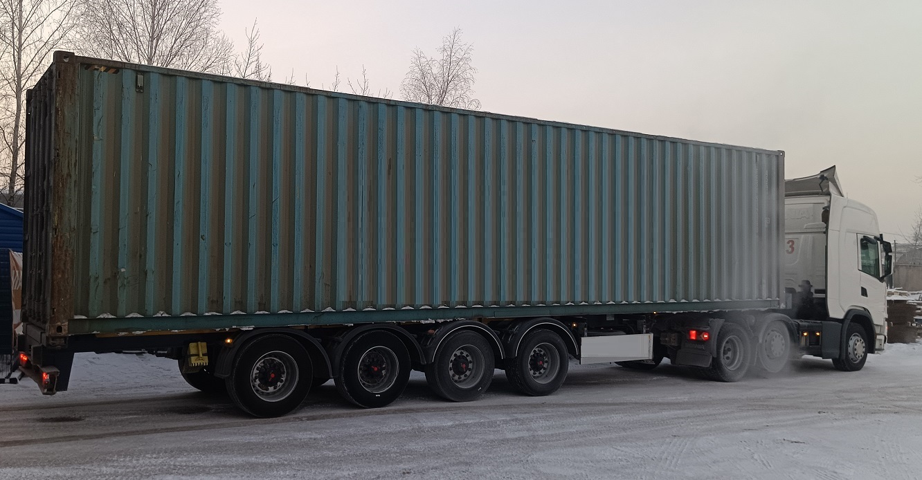 Контейнеровоз для перевозки контейнеров 20 и 40 футов в Льве Толстом